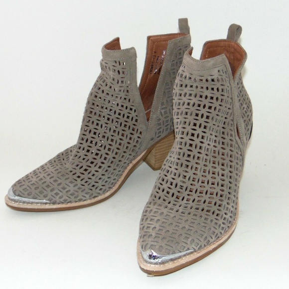 JEFFREY CAMPBELL Cromwell C2 Laser Cut Bootie - Picture 3 of 7